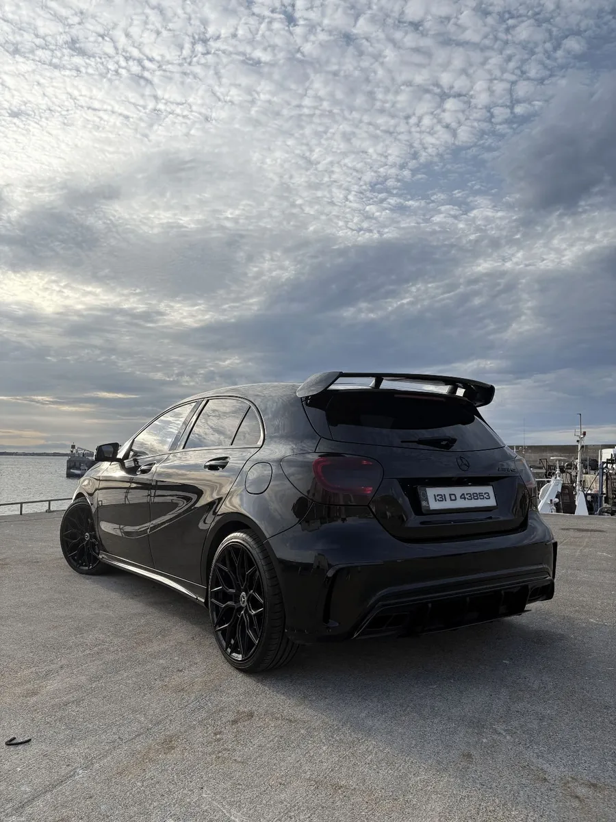 Mercedes-Benz A-Class AMG Line Night Package - Image 5