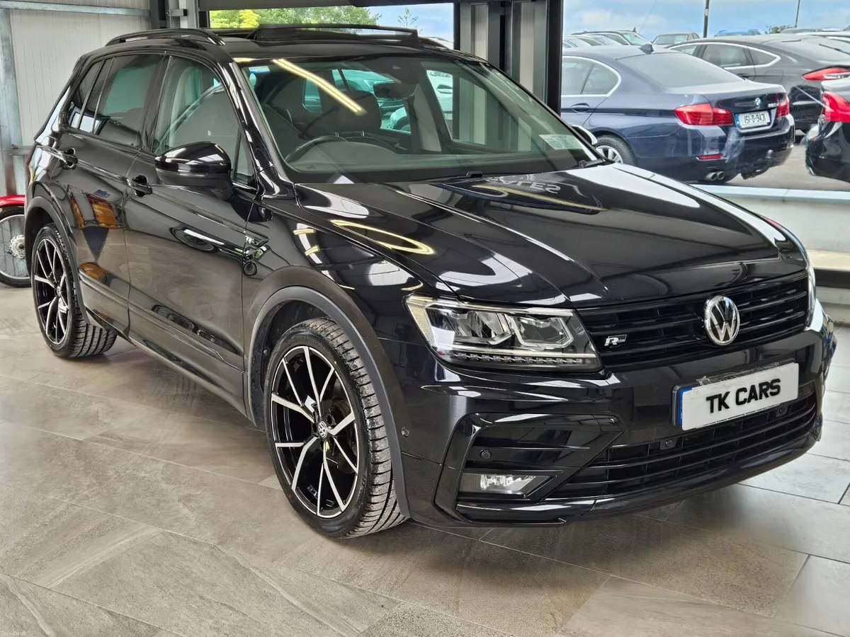 201 VOLKSWAGEN TIGUAN R-LINE BLACK EDITION AUTO - Image 1
