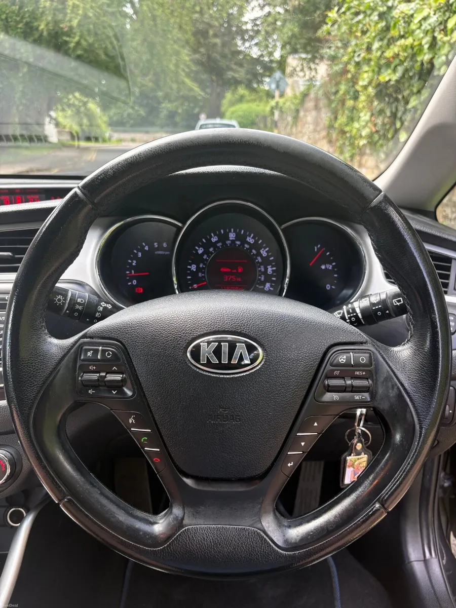 Kia Ceed 2014 - Image 4