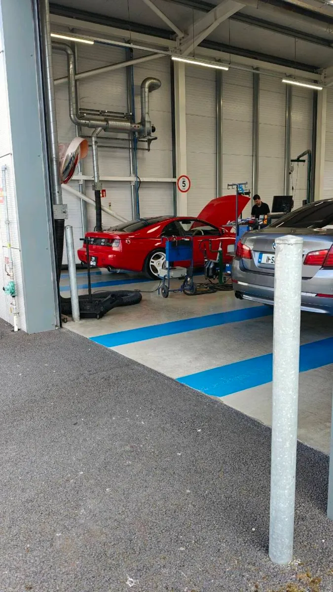 Nissan 300zx Twin Turbo - Image 4