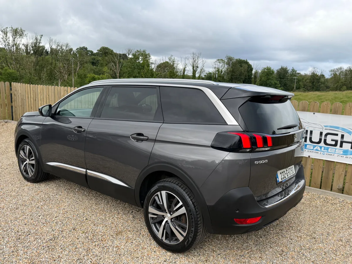 2023 Peugeot 5008 Allure Auto Diesel 7 seater - Image 3