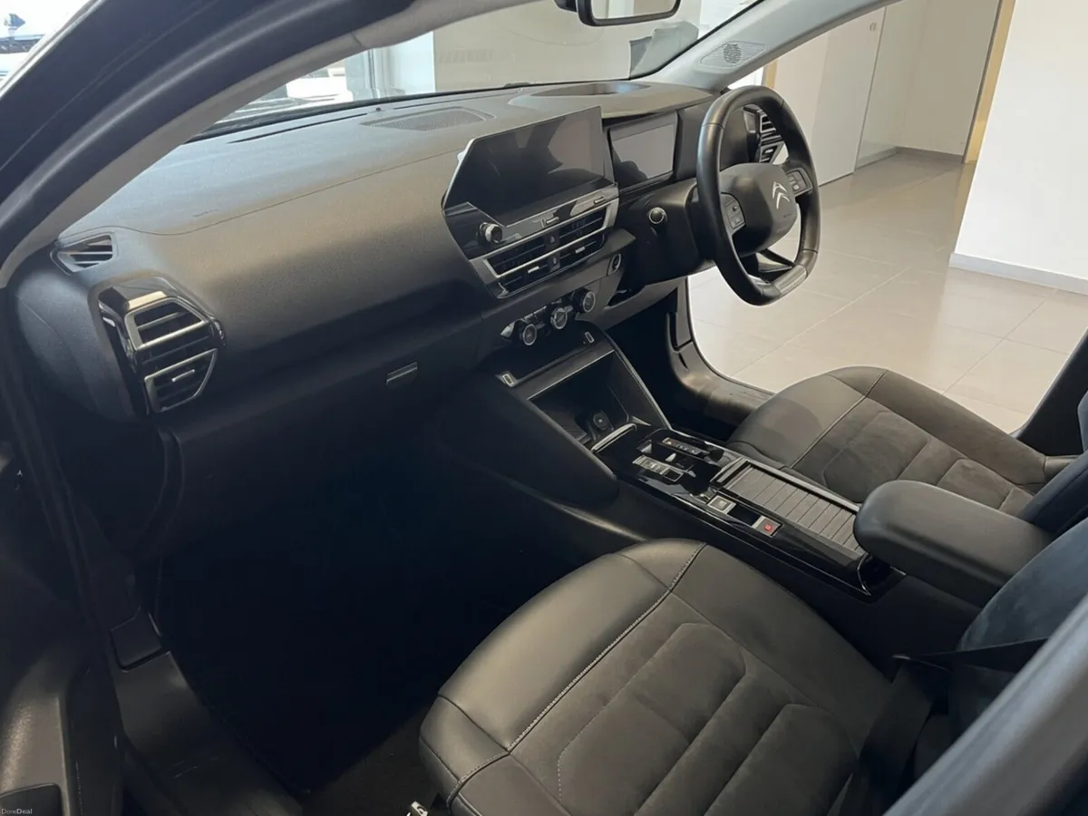 Citroen e-C4 2023 - Image 6