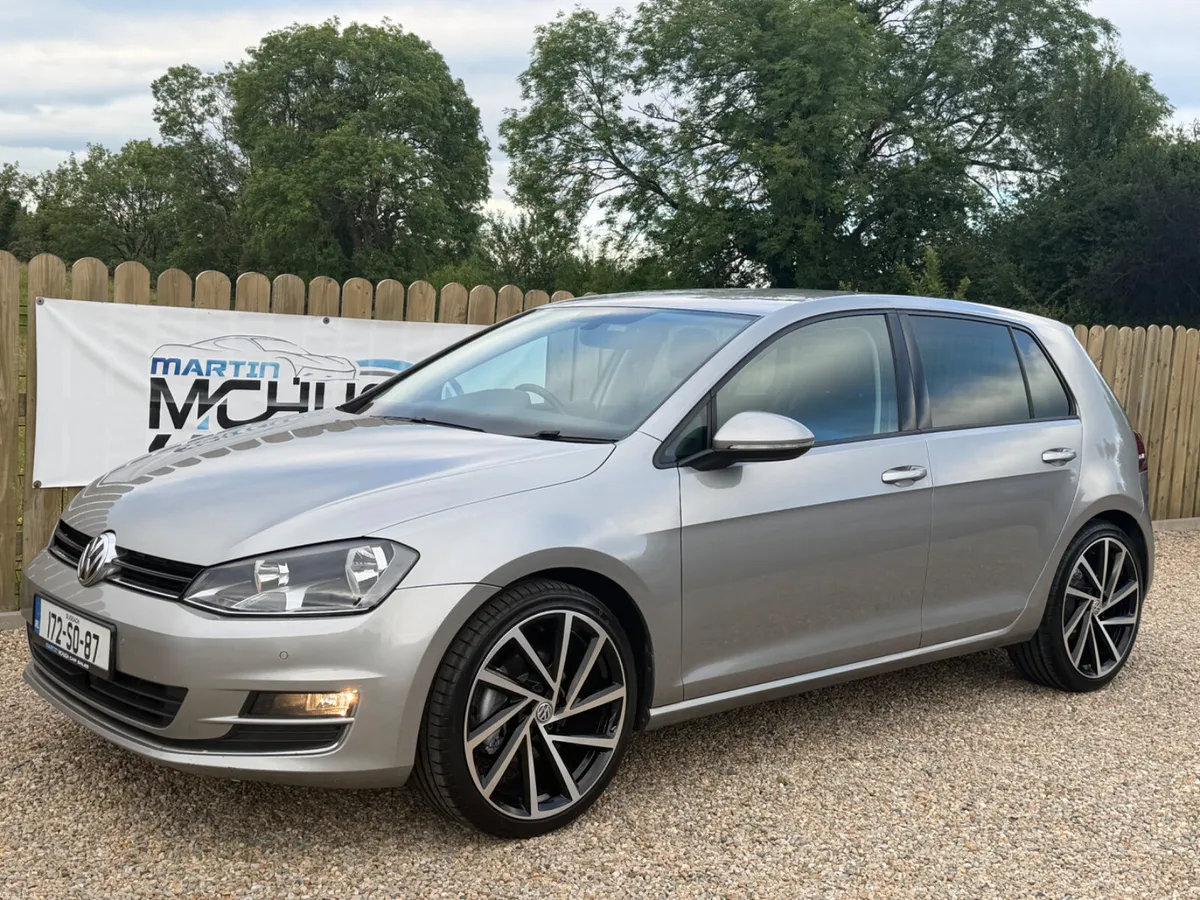 2017 Volkswagen Golf Highline Diesel - Image 2