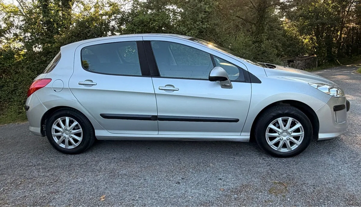 Peugeot 308 HDI TEST 01/27 - Image 2
