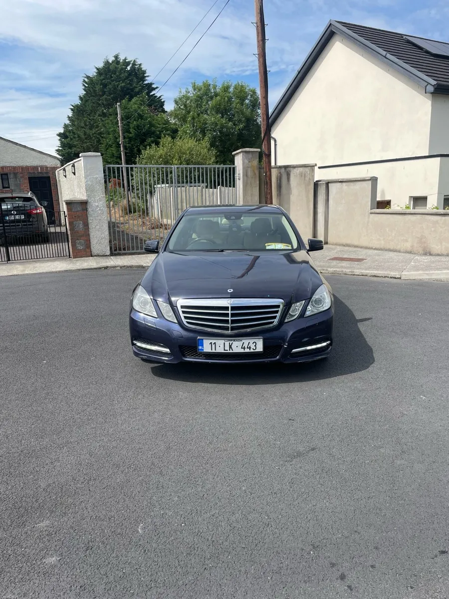Mercedes e250 - Image 2