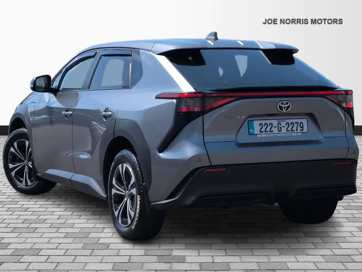 Toyota bZ4X SPORT 4DR AUTO - Image 4