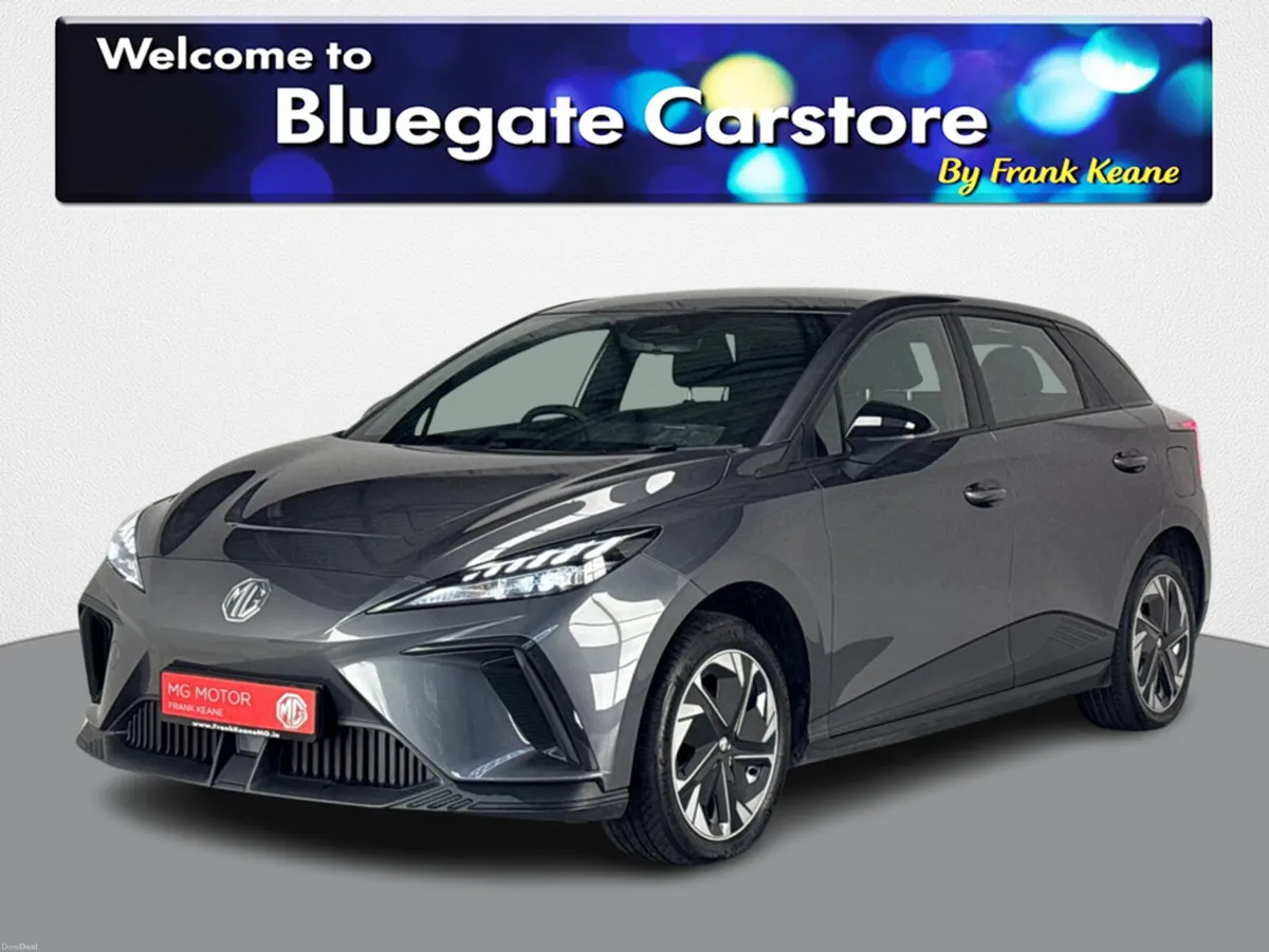 MG 4 LR EXCITE EV 203PS 5DR AUTO **FULL BLACK CLOT - Image 6