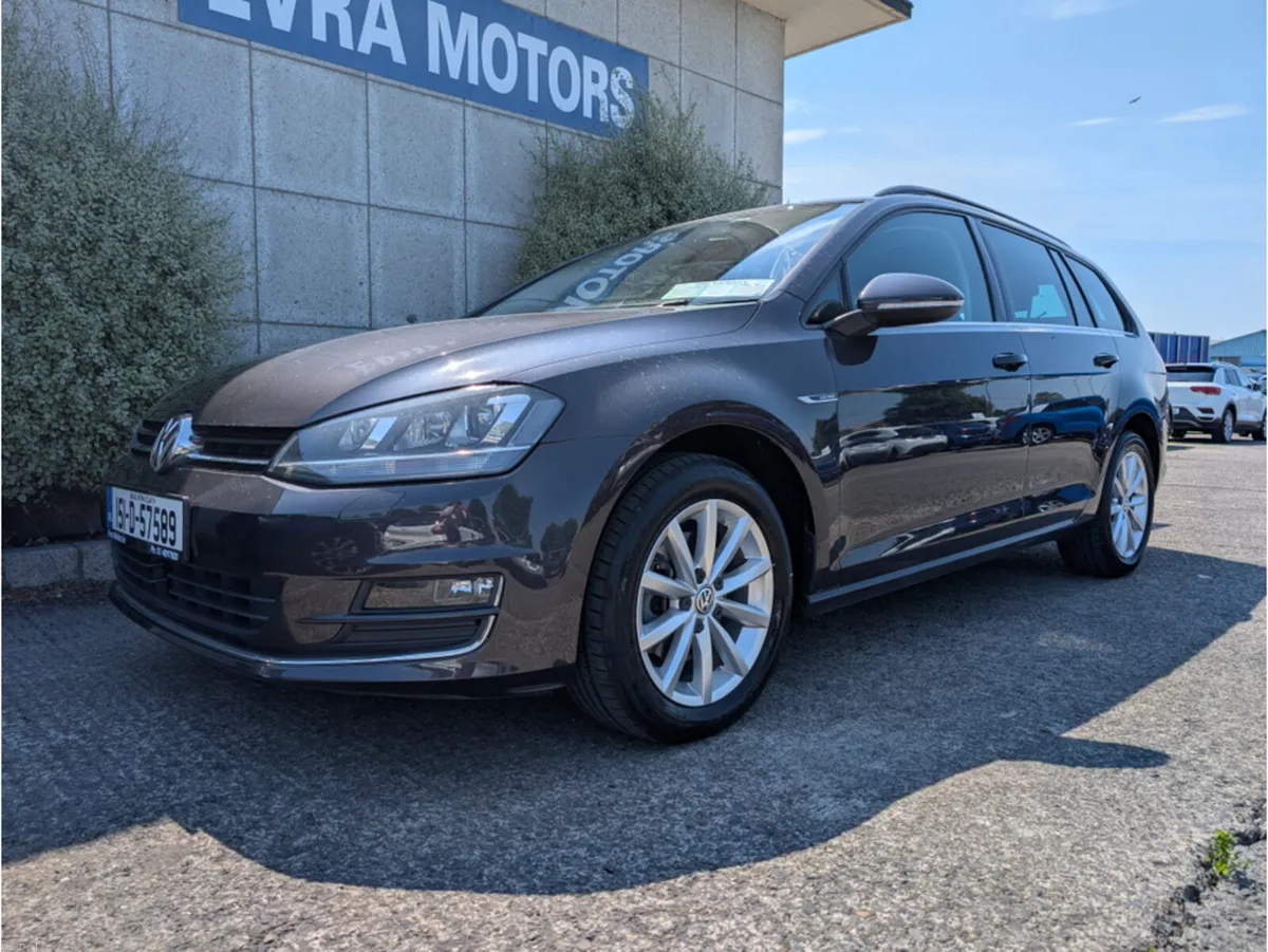 Volkswagen Golf LOUNGE ESTATE AUTOMATIC 1.2 PETROL - Image 5