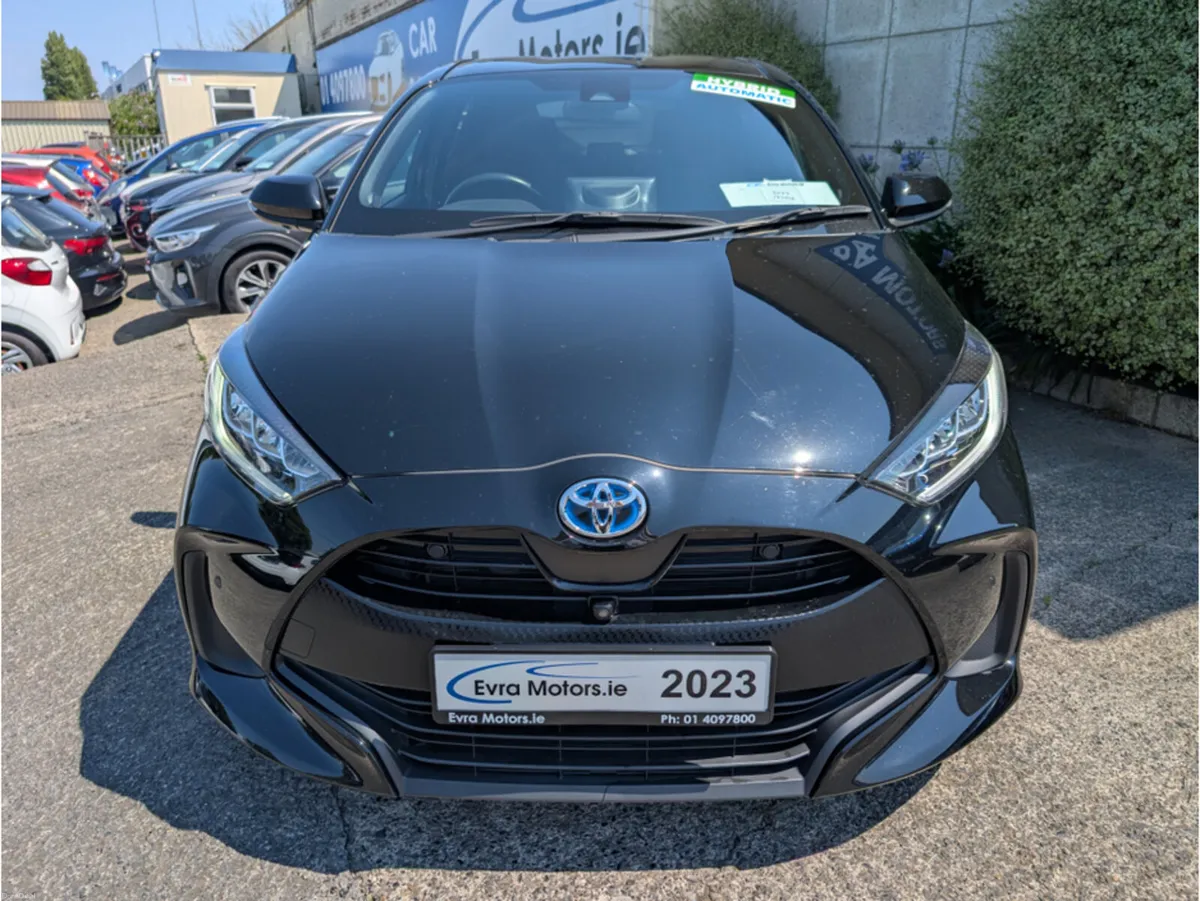 Toyota Yaris Z HYBRID AUTOMATIC 1.5 PETROL //HIGH - Image 2
