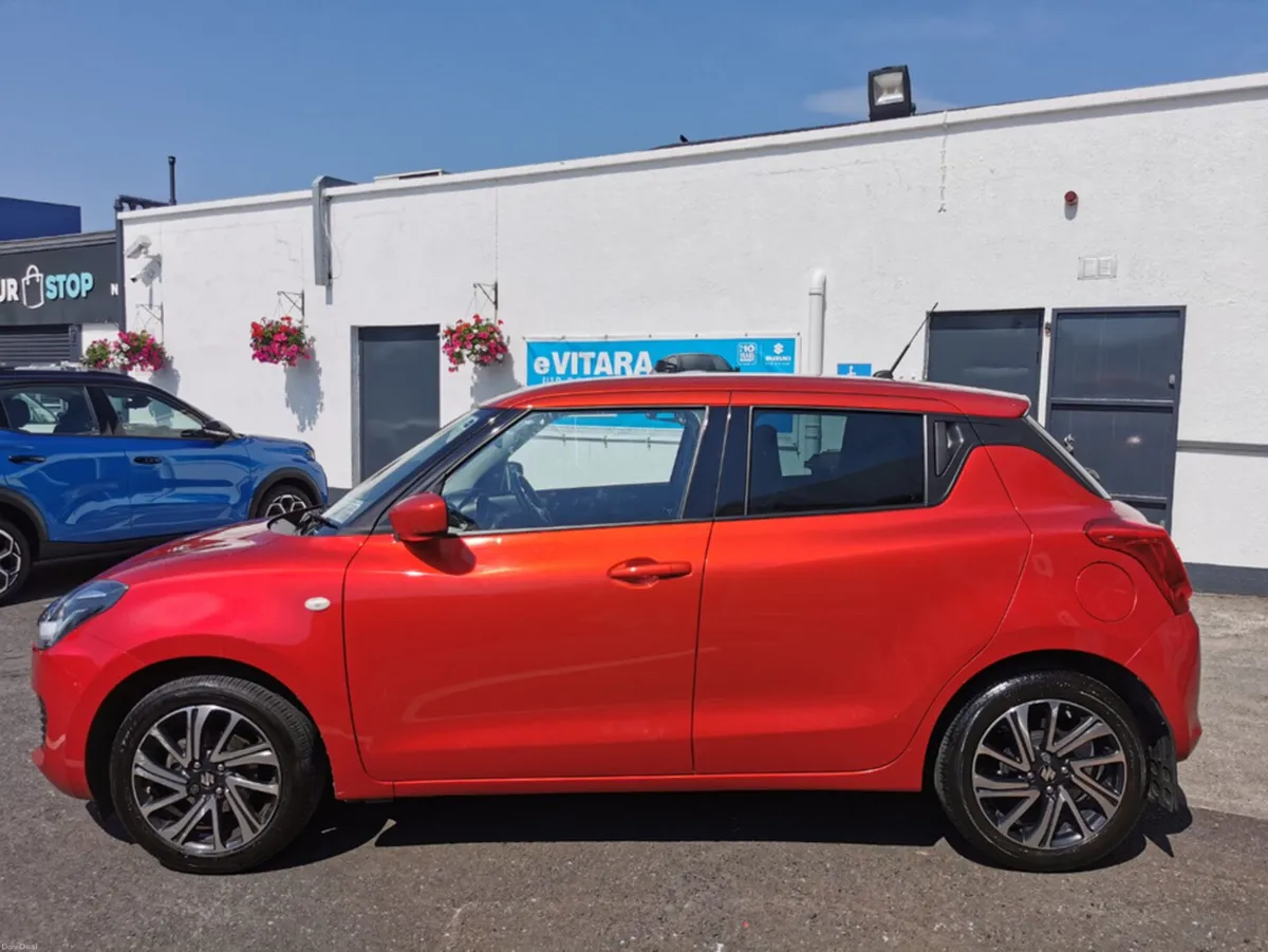 Suzuki Swift 1.2 DUALJET HYBRID SZ-L - Image 6