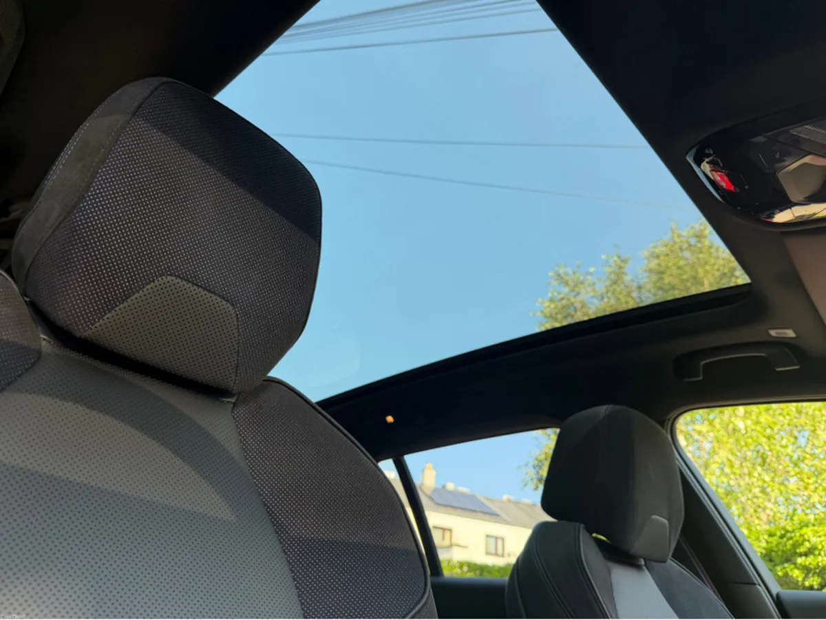 BMW 5-Series PAN ROOF M SPORT PRO TOURING //JUST A - Image 4