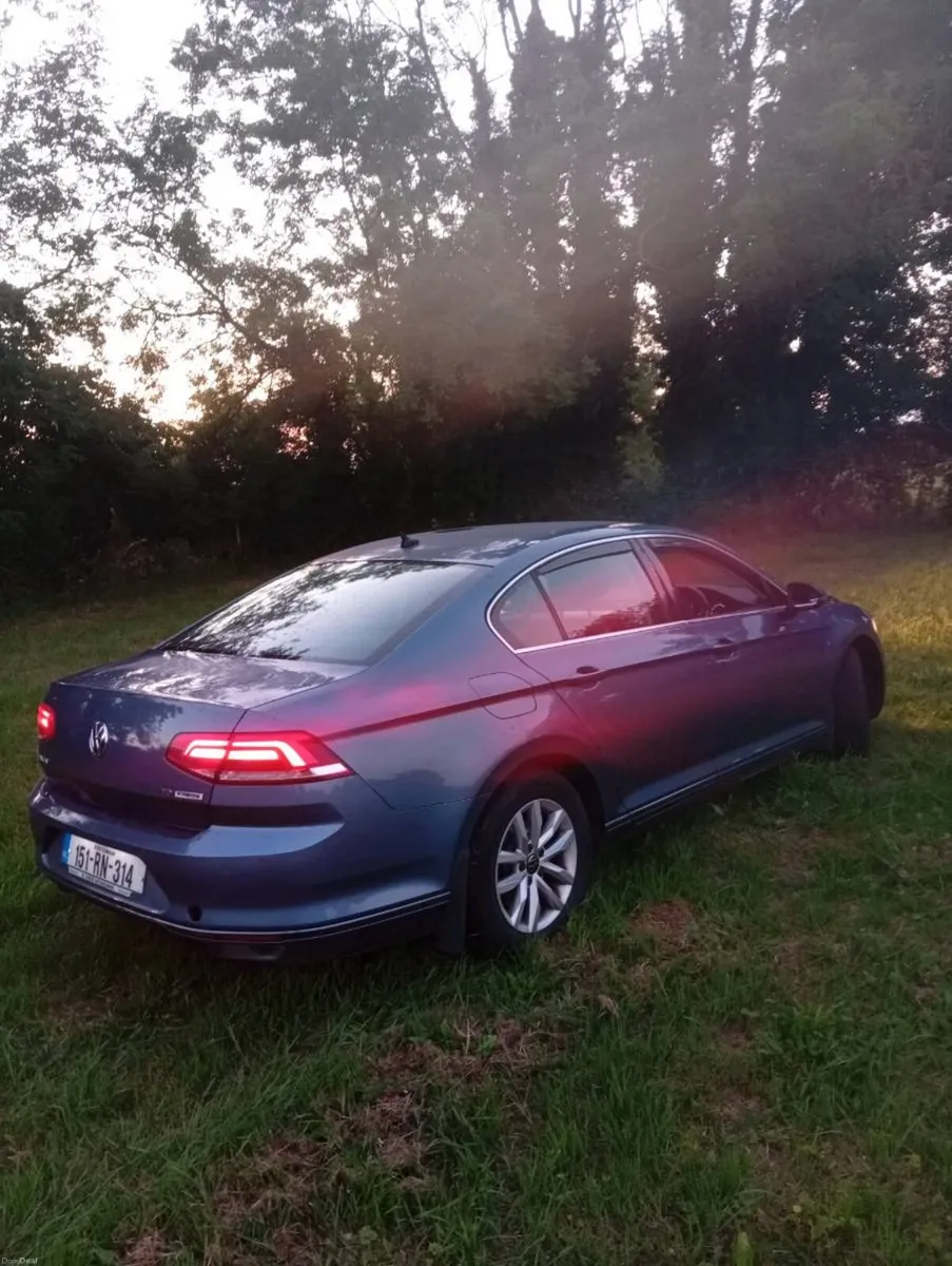 VW Passat - Image 4