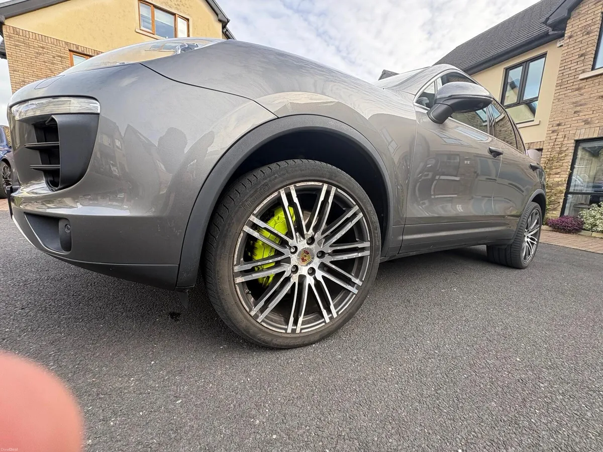 Porsche Cayenne S 2015 hybrid  automatic  €29990 - Image 3
