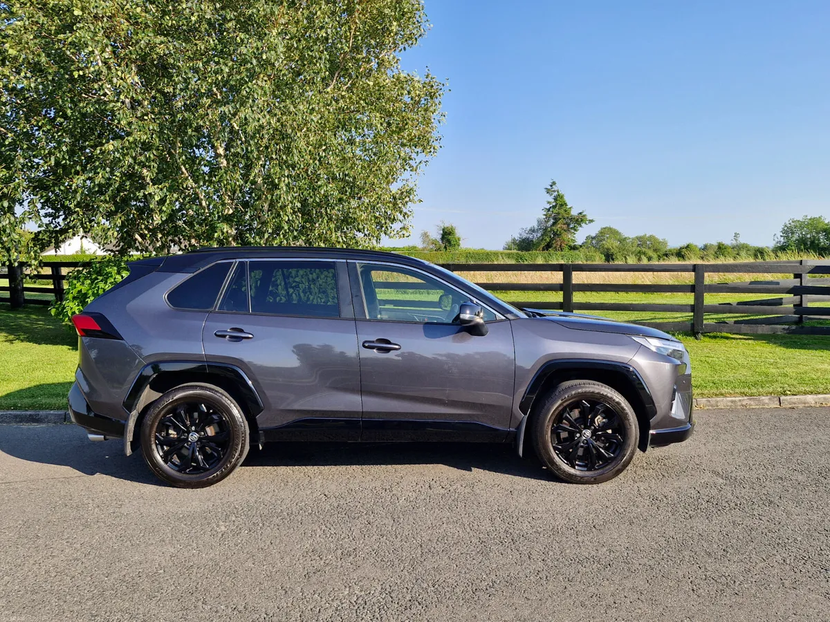 Toyota RAV4 Automatic Petrol Hybrid - Image 5