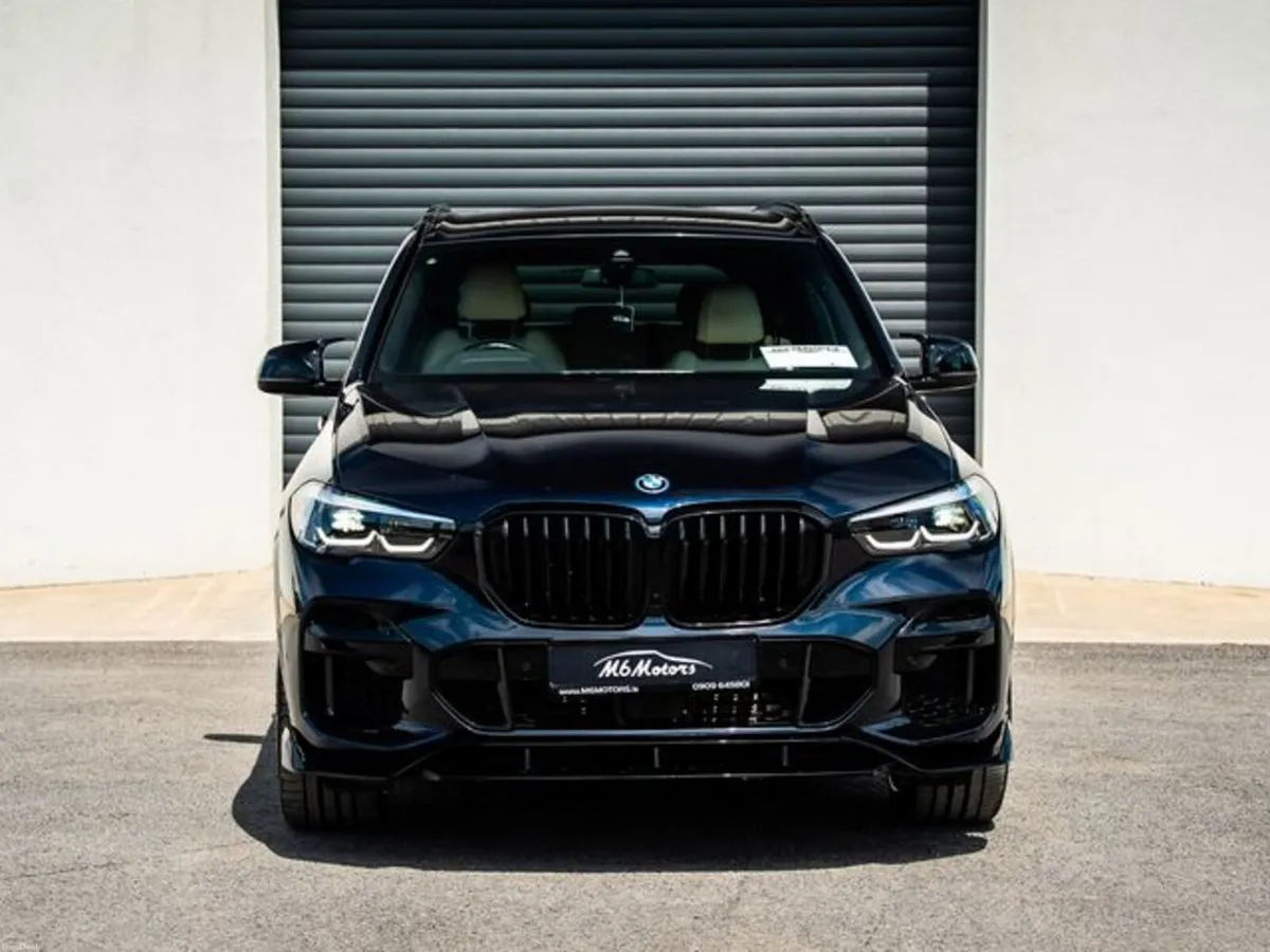 BMW X5 XDRIVE45E M SPORT *PRO PACK* - Image 3