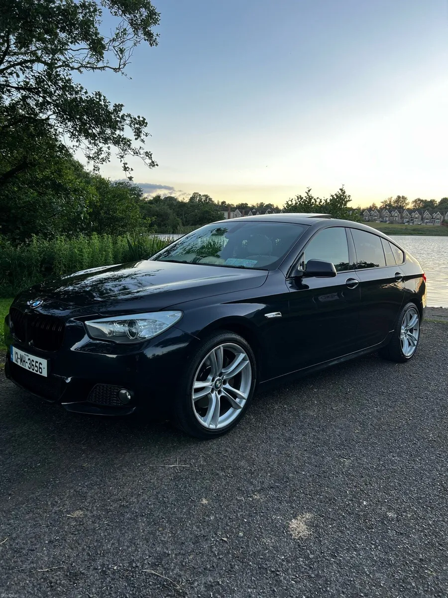 BMW 520 GT 2012 - Image 1