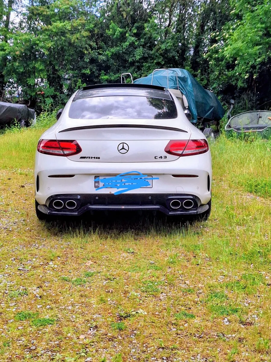 Mercedes-Benz C-Class 2020 - Image 2