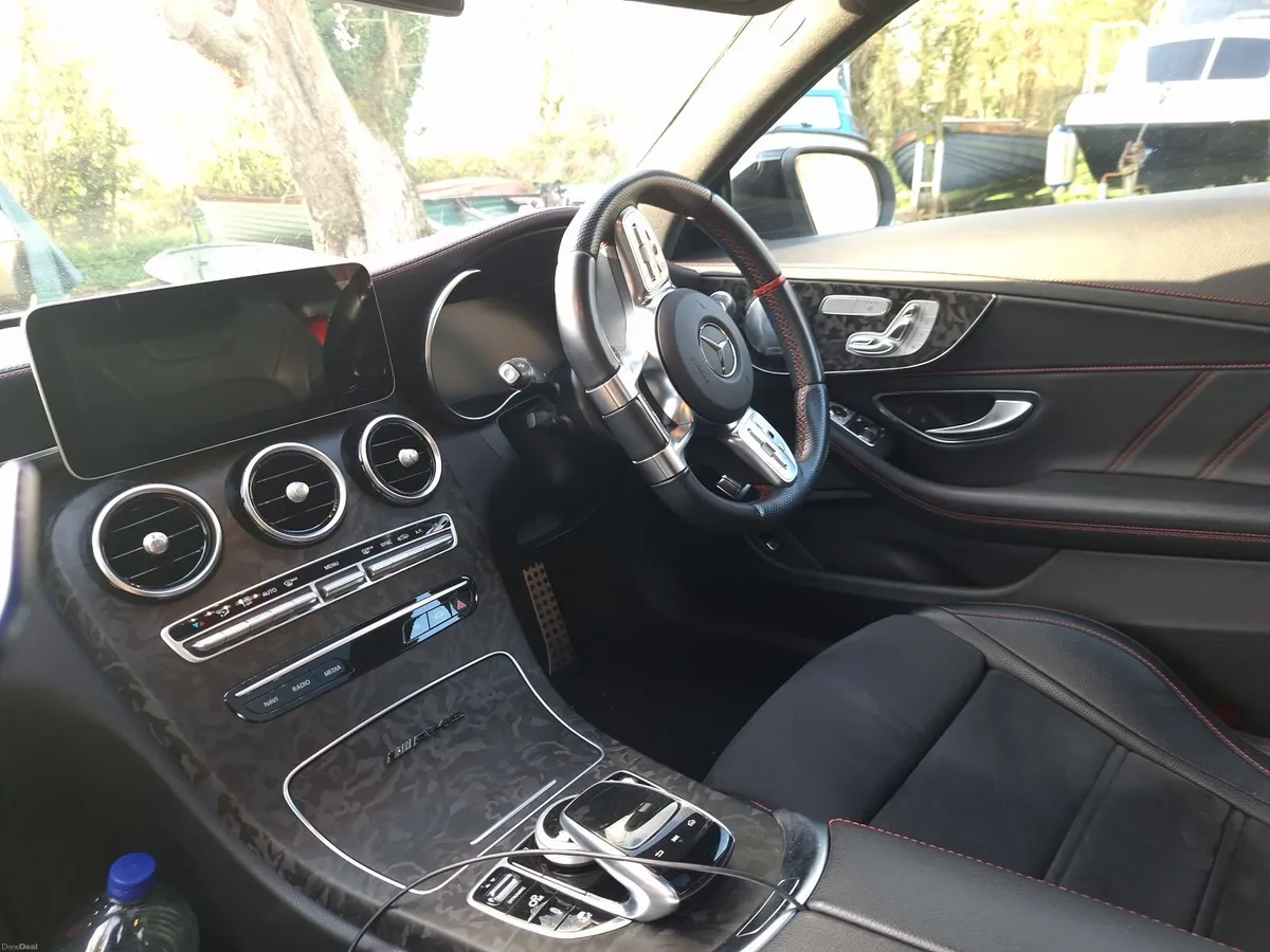 Mercedes-Benz C-Class 2020 - Image 4