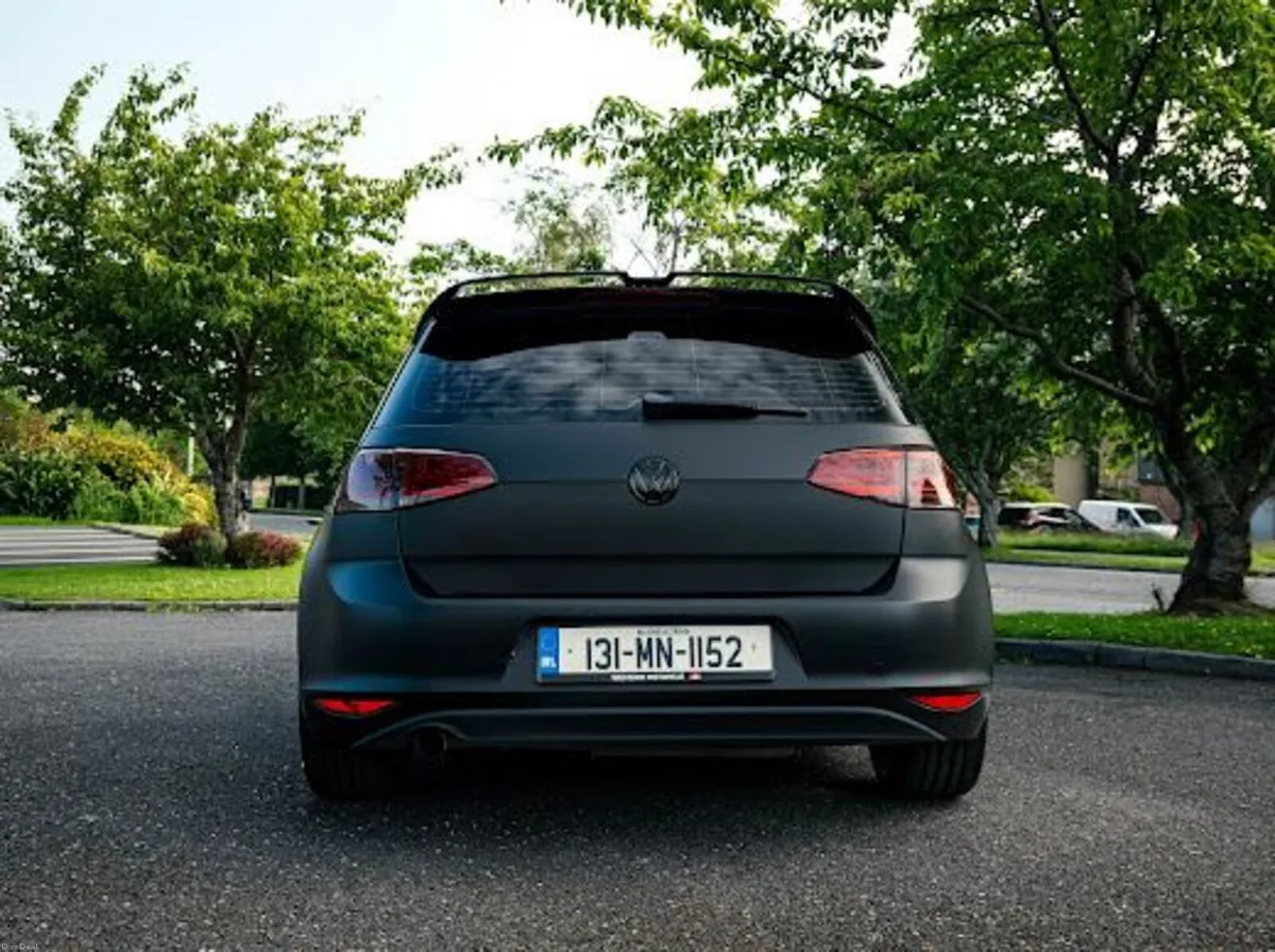 Volkswagen Golf 2013 - Image 2