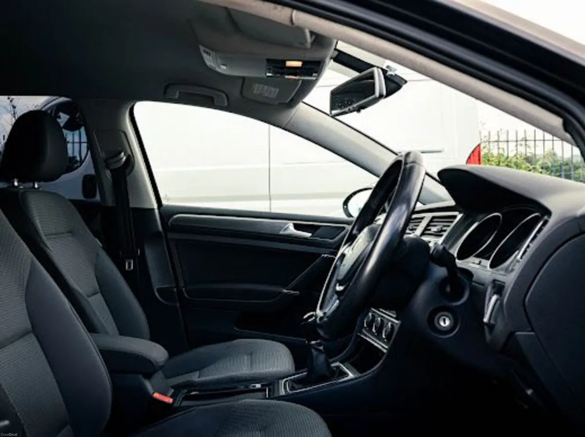 Volkswagen Golf 2013 - Image 5