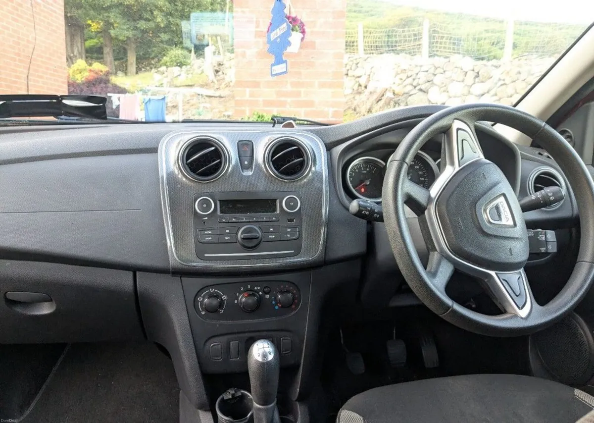Dacia Sandero Stepway 2018 - Image 2