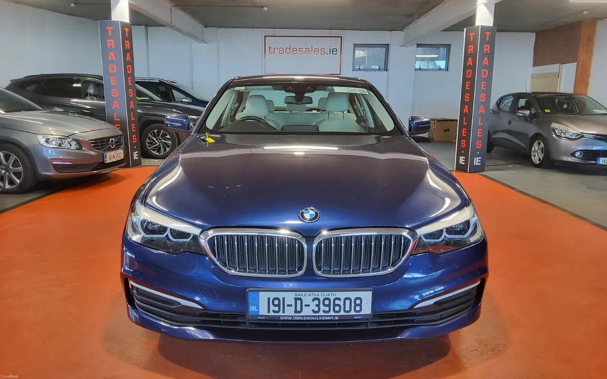 BMW 5-Series 2019 - Image 3