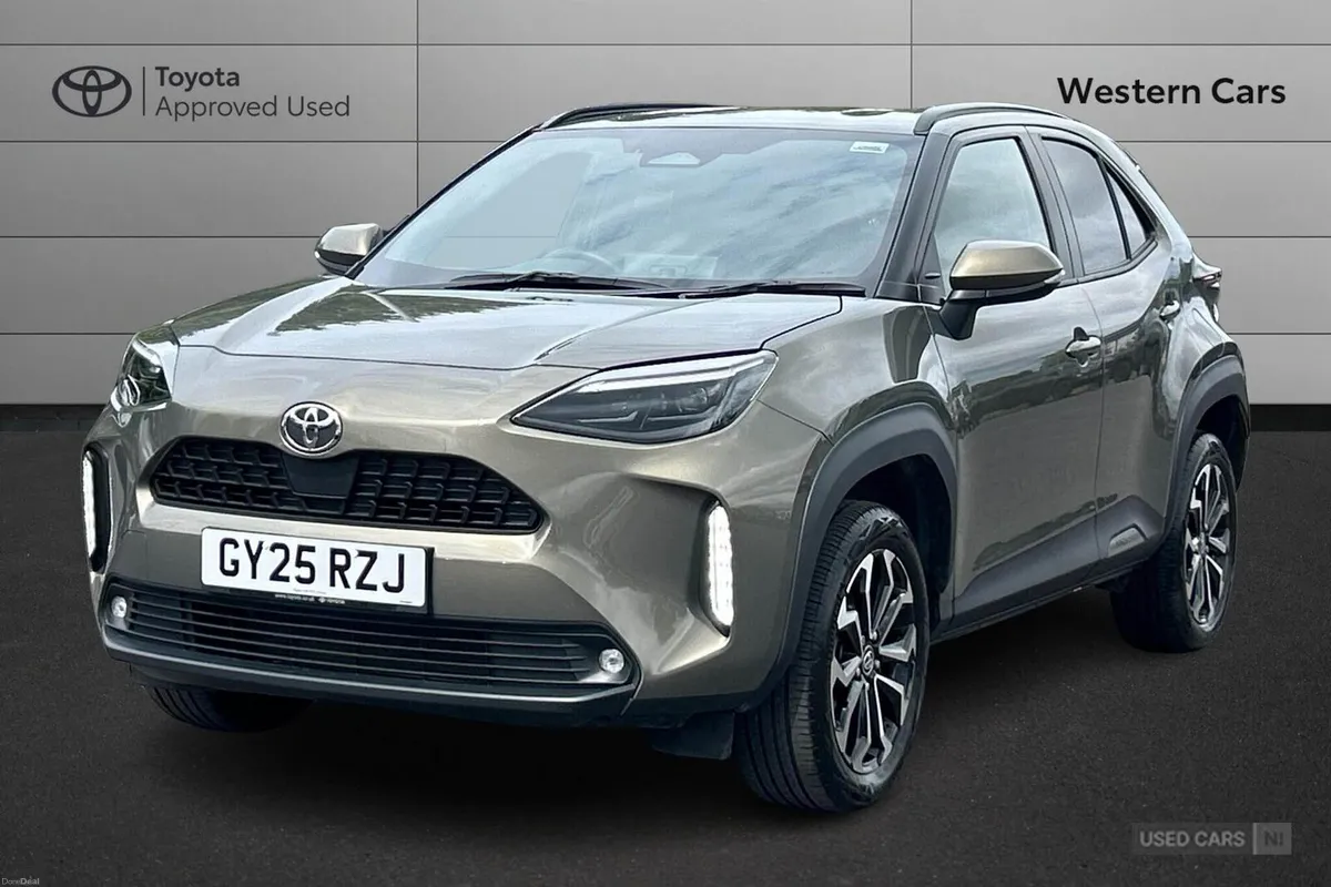 Toyota Yaris Cross 1.5 VVT-h Design E-CVT Euro 6 ( - Image 3