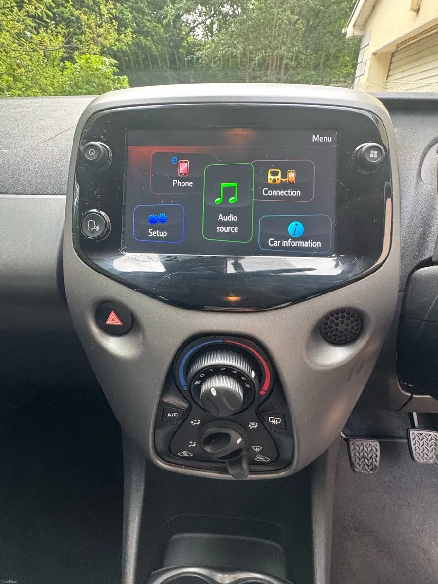 Toyota aygo hatchback - Image 6