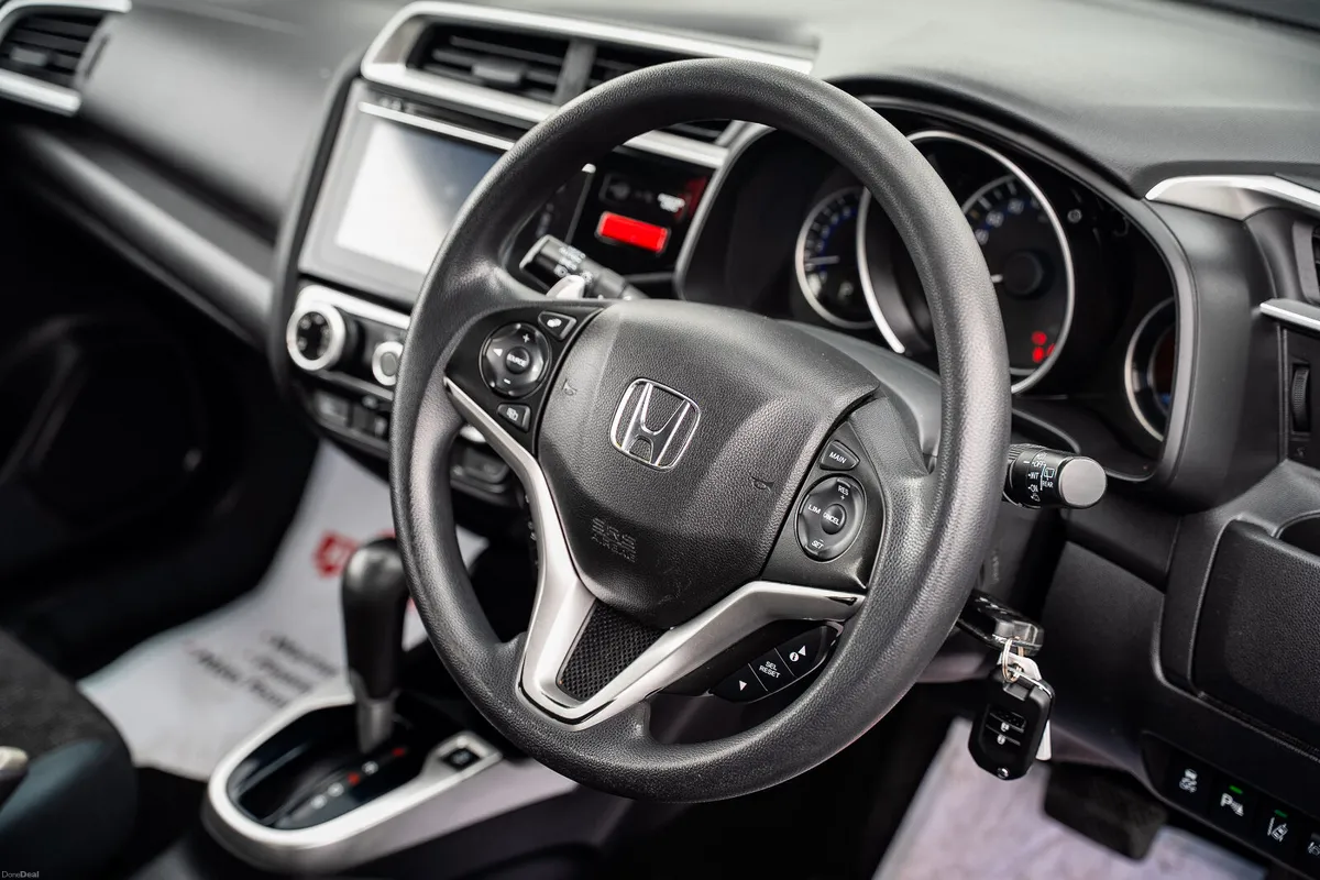 2016 Honda Jazz Automatic - Image 6