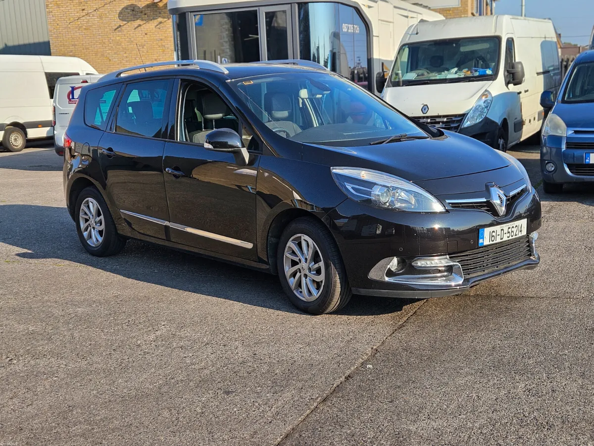Scenic 1.5 Automatic  7-Seater, Premium Family SUV - Image 4