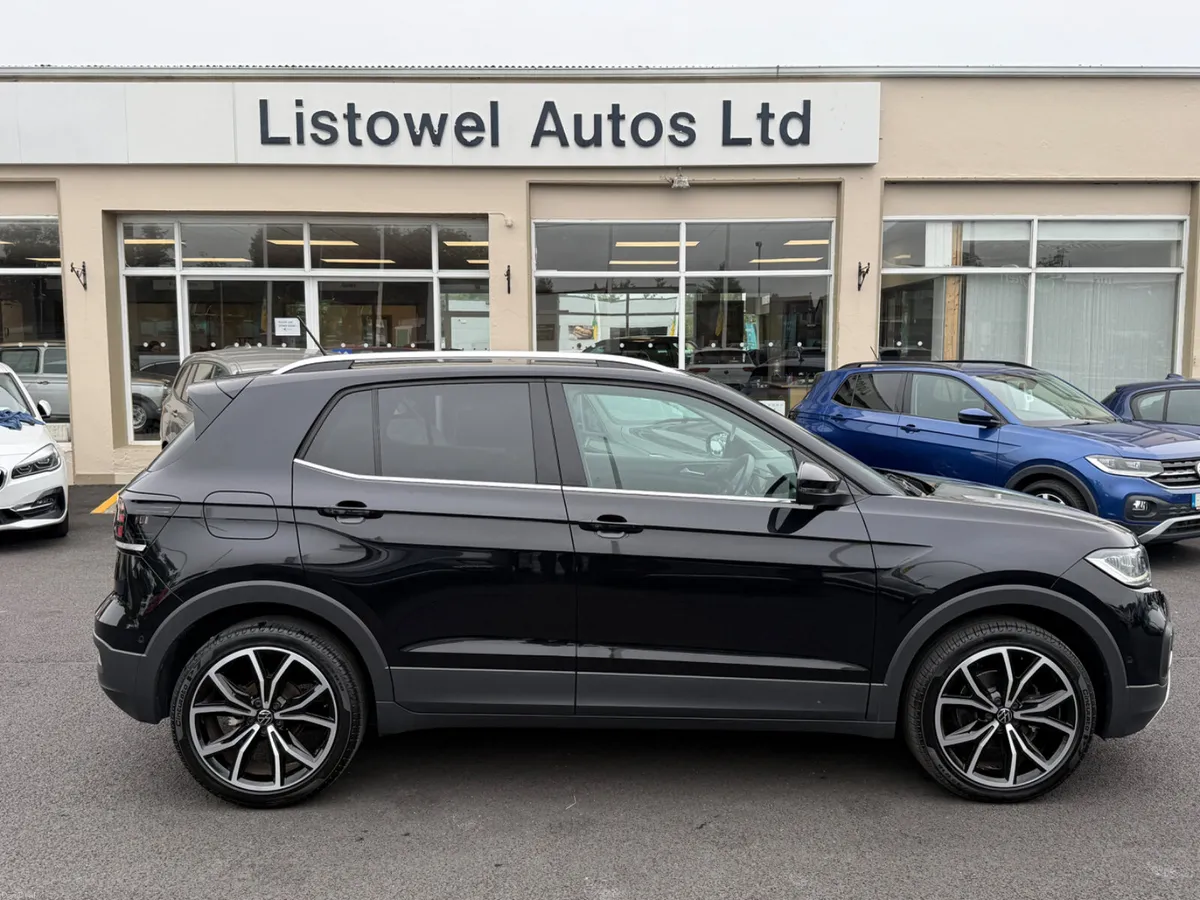 242 VW T-CROSS STYLE 1.0 PETROL AUTOMATIC - Image 1