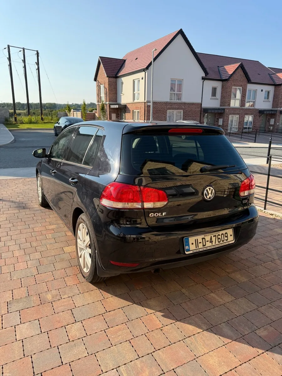 Volkswagen Golf - Image 4