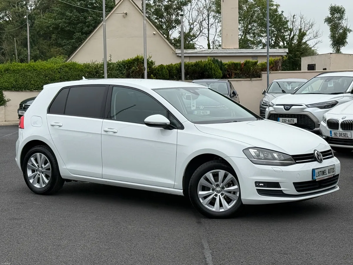 162 VW GOLF COMFORTLINE 1.2 PETROL AUTOMATIC - Image 2
