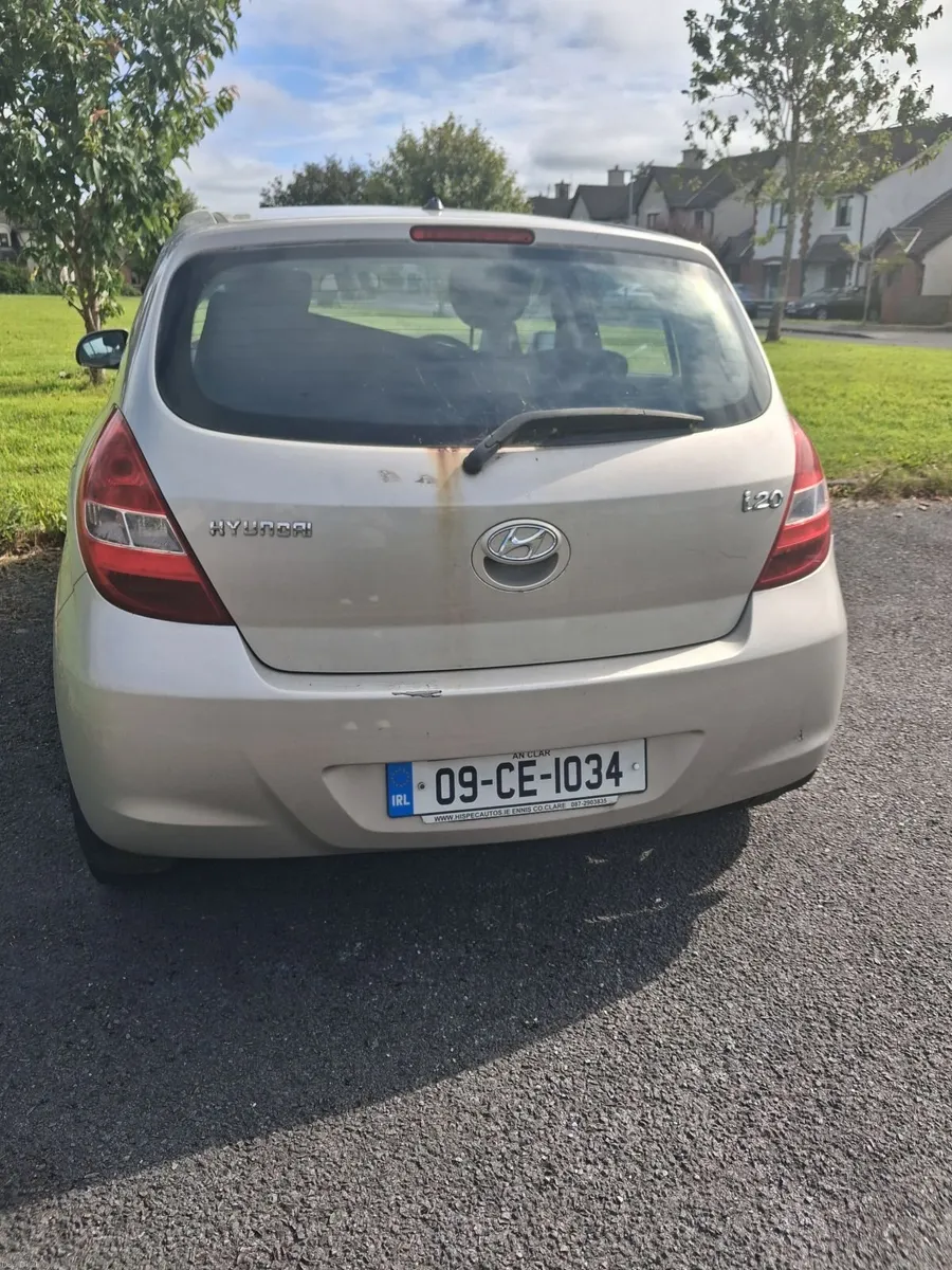 Hyundai i20 2009 - Image 4