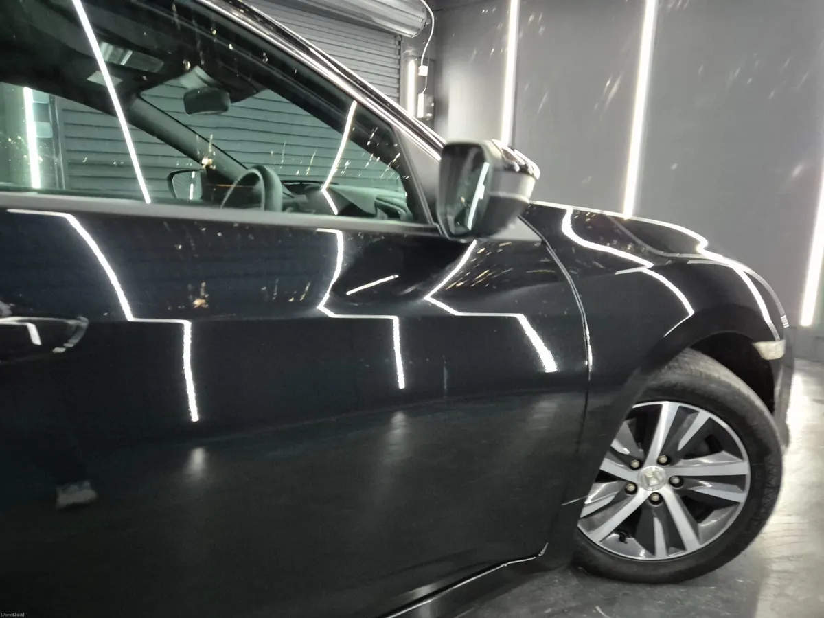 Honda Civic 2020 - Image 4