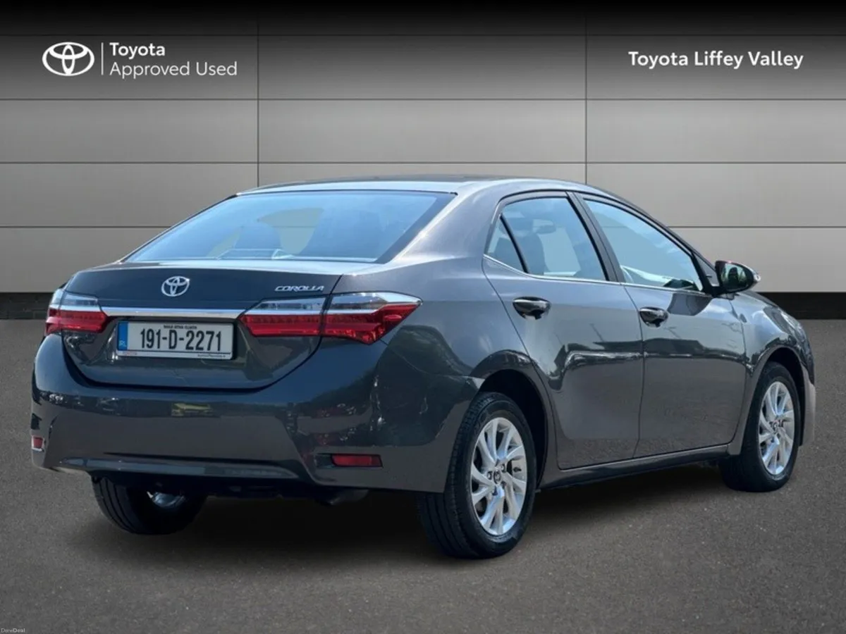 Toyota Corolla COROLLA 1.33 LUNA SALOON - Image 2