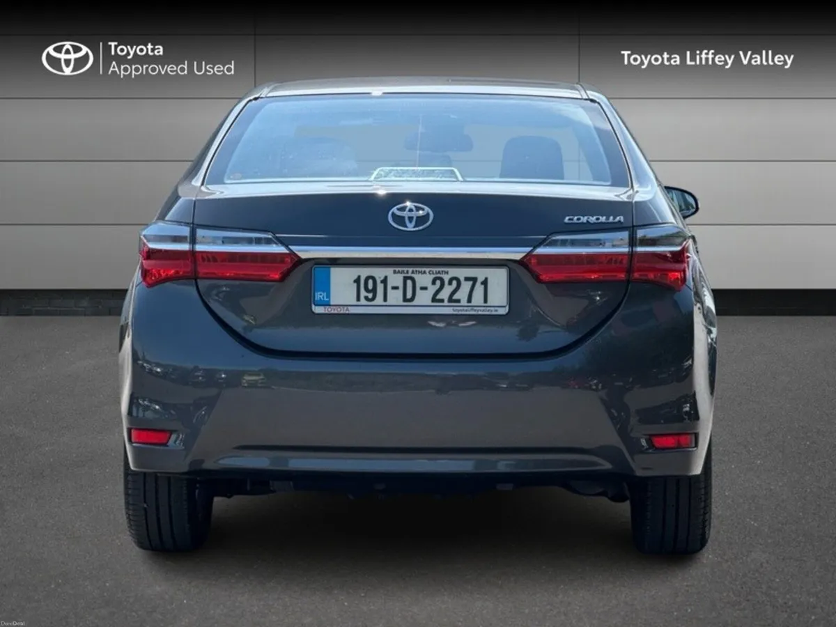 Toyota Corolla COROLLA 1.33 LUNA SALOON - Image 4