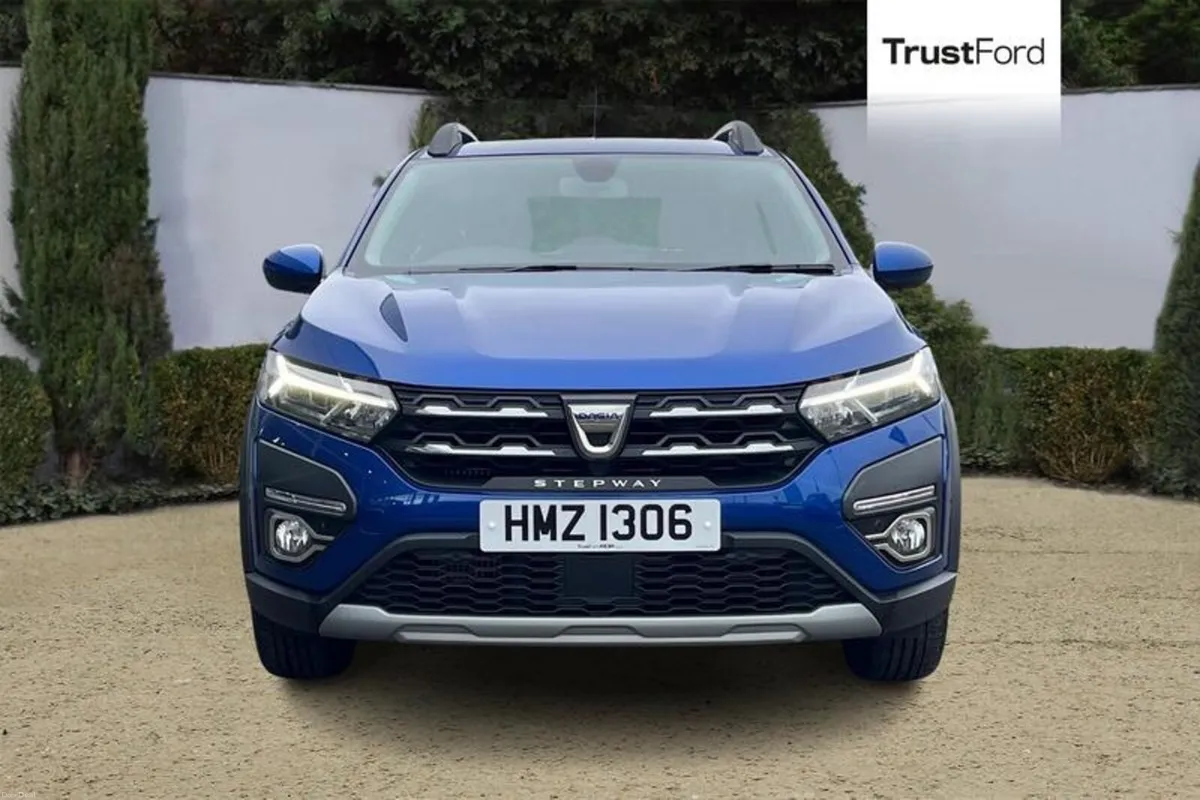 Dacia Sandero Stepway 1.0 TCe Prestige 5dr **REAR - Image 6