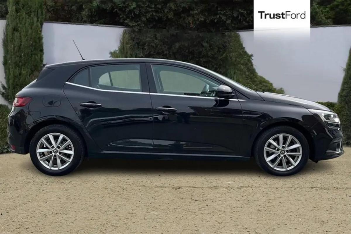 Renault Megane Play - Image 3