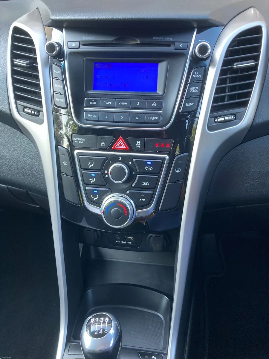 Hyundai i30 2016 Diesel - Image 3