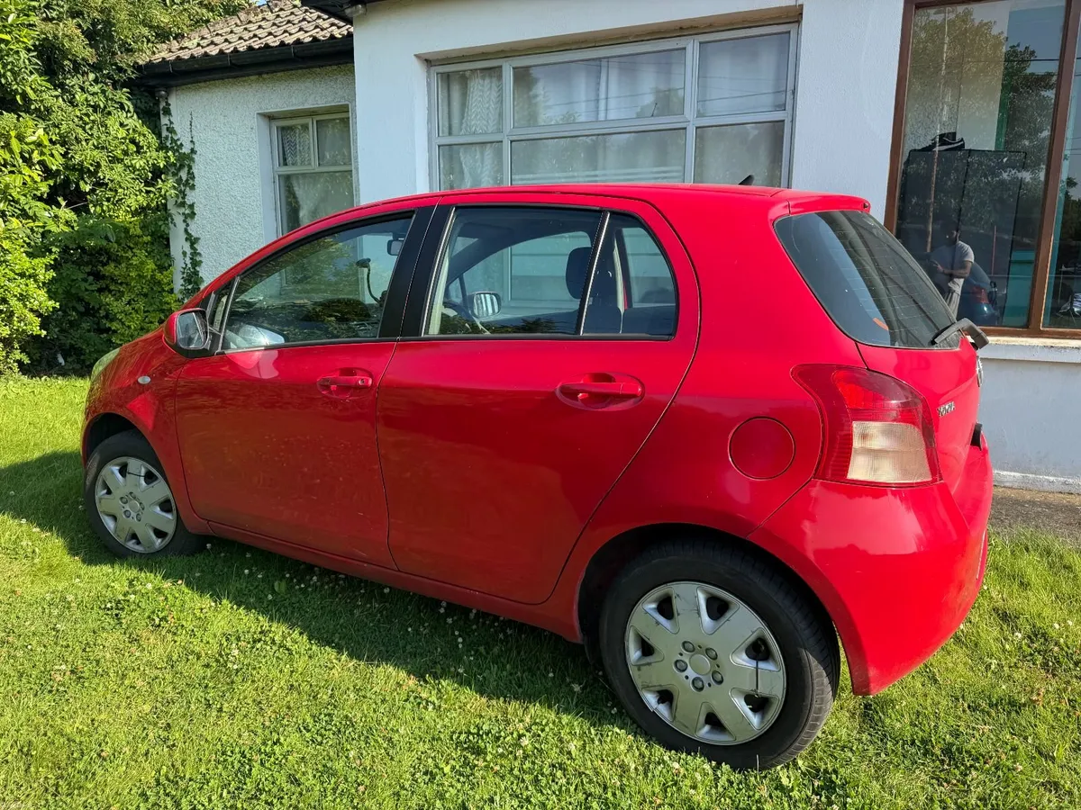 Toyota Yaris 2007 - Image 3