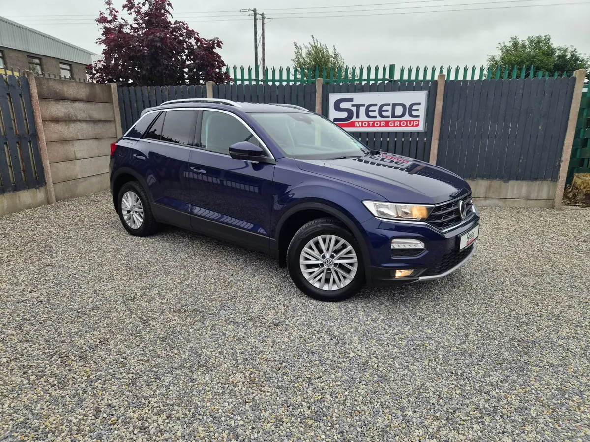 2018 Volkswagen T-Roc Design 1.0p - Image 3