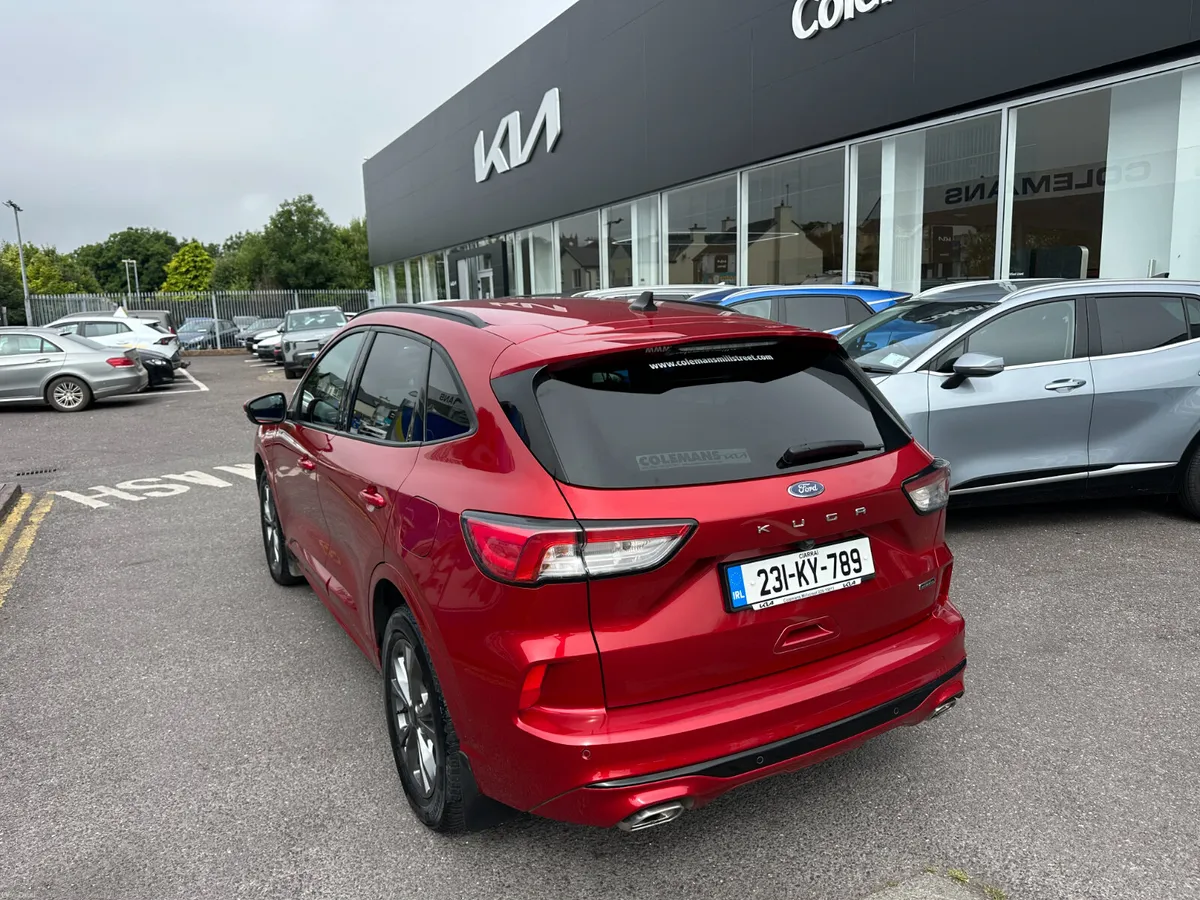 Ford Kuga St-line 2.5 Phev 225hp 2023 (231) - Image 5