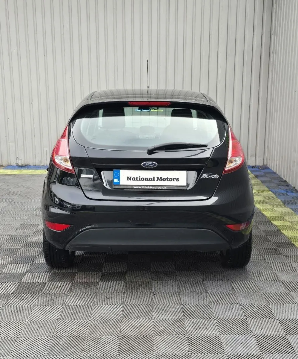 2017 Ford Fiesta 1.0 Petrol - Image 4