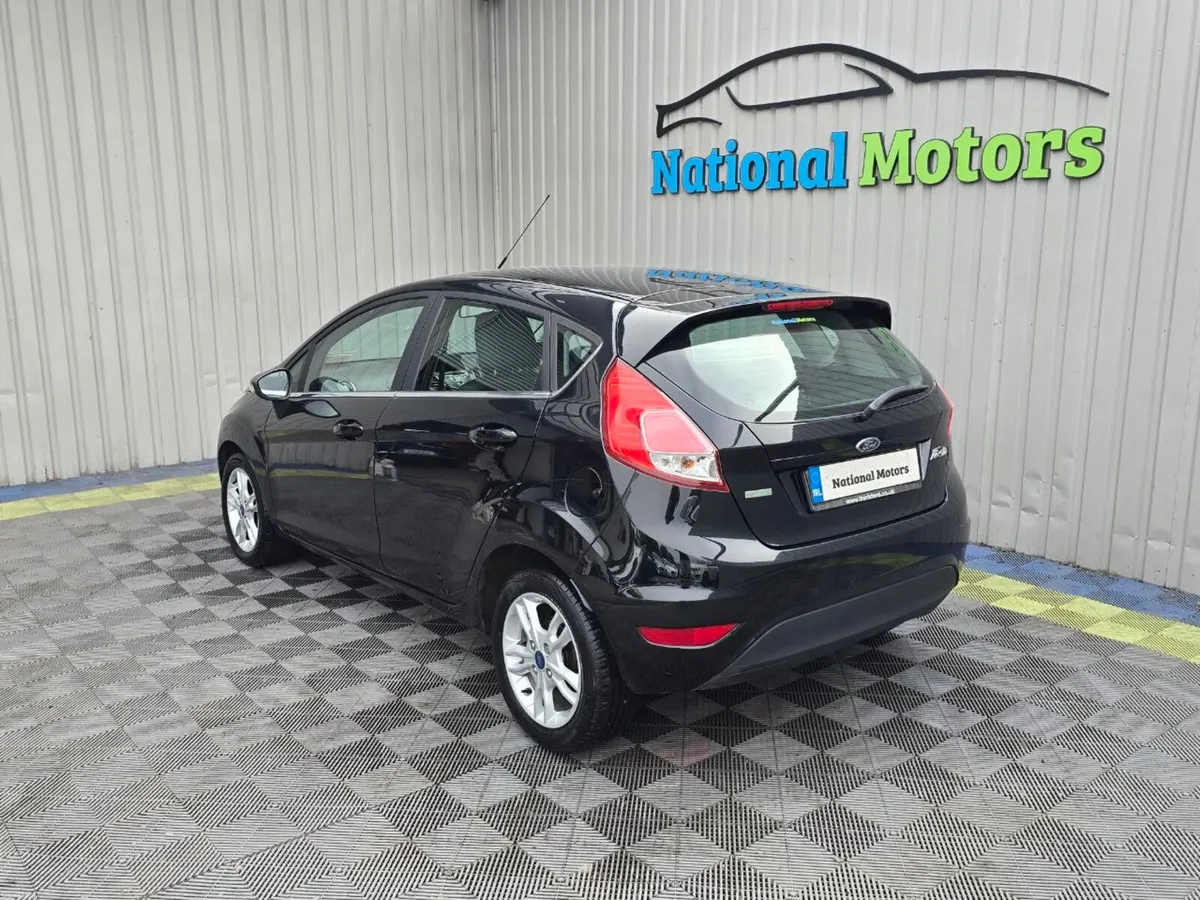 2017 Ford Fiesta 1.0 Petrol - Image 5