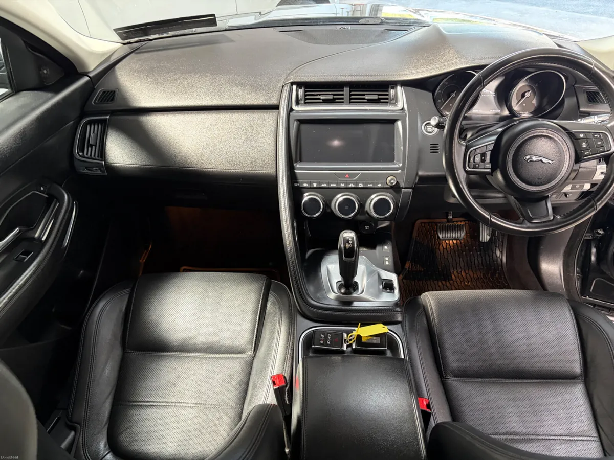 Jaguar E-Pace 2019. 2.0d.  AWD. AUTOMATIC - Image 4