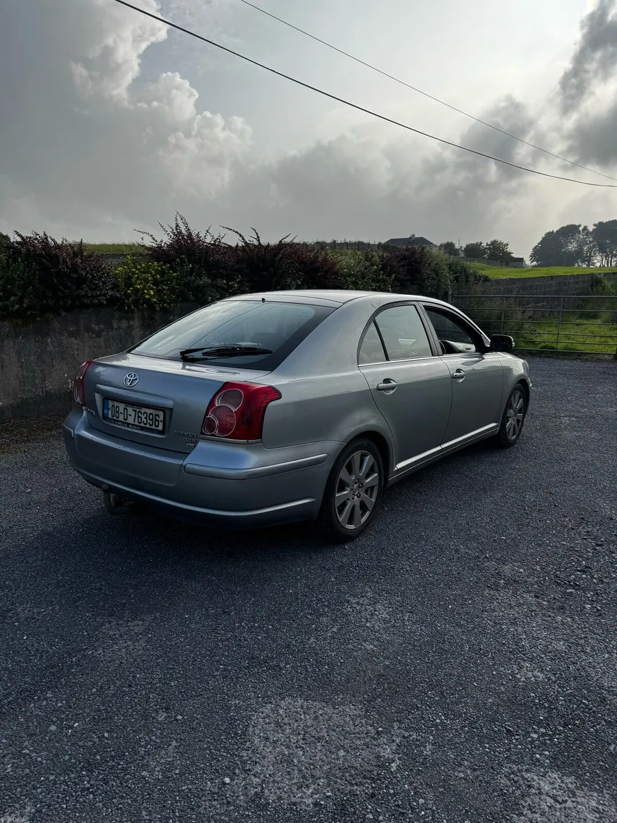 Toyota avensis tax and test - Image 2
