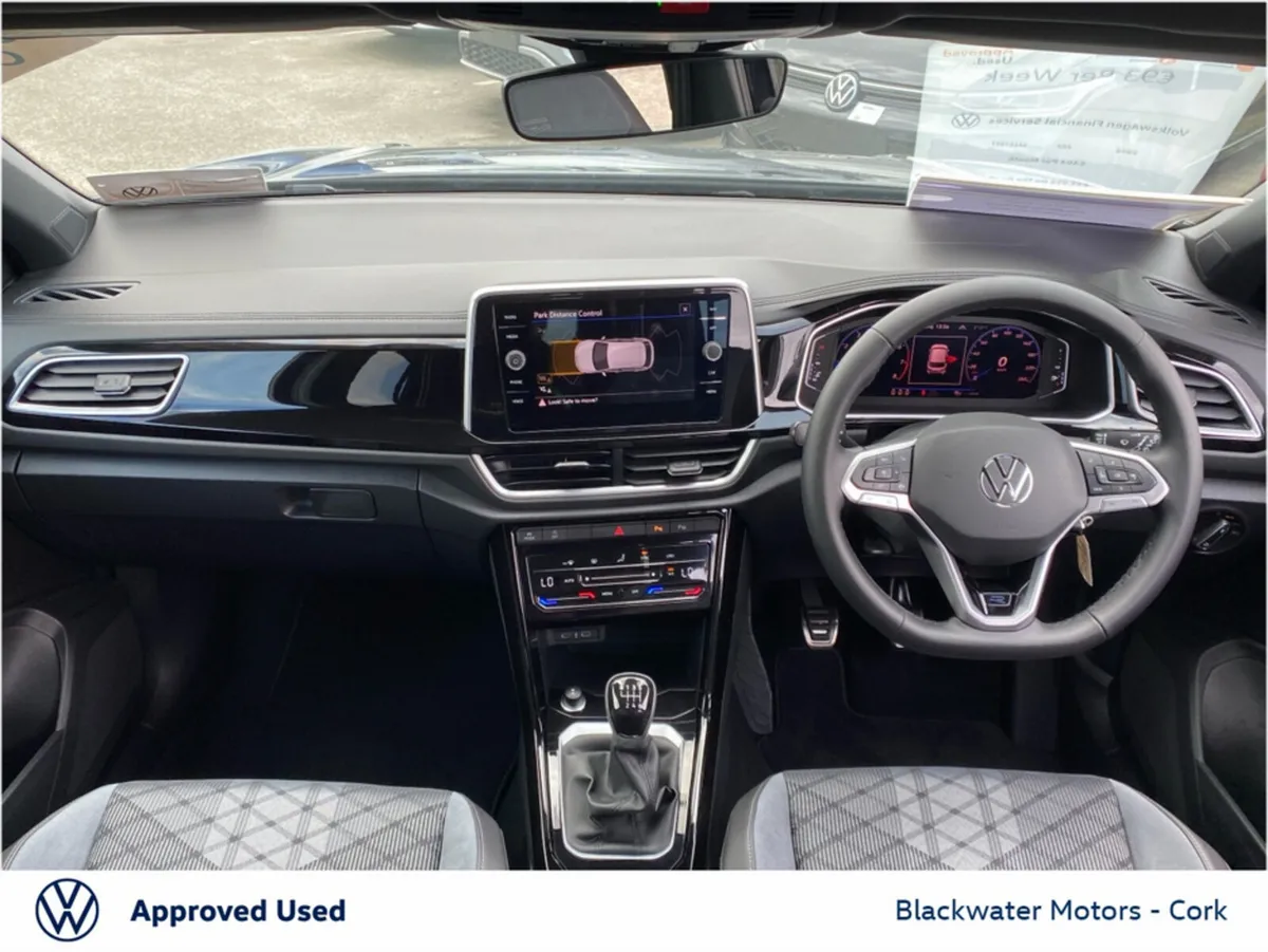 Volkswagen T-Roc 1.0TSI 110BHP R-LINE WITH REAR VI - Image 3