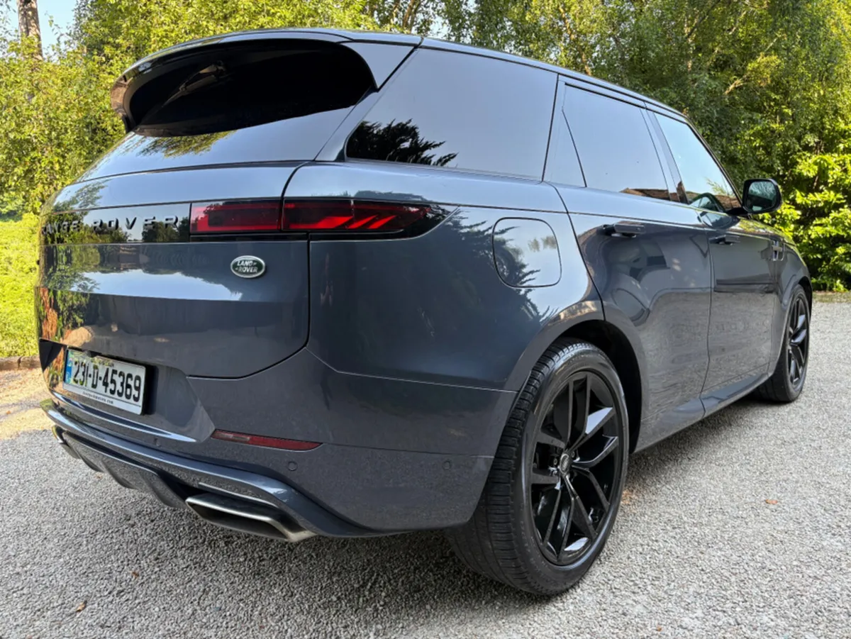 Land Rover Range Rover Sport P440E DYNAMIC SE - Image 5