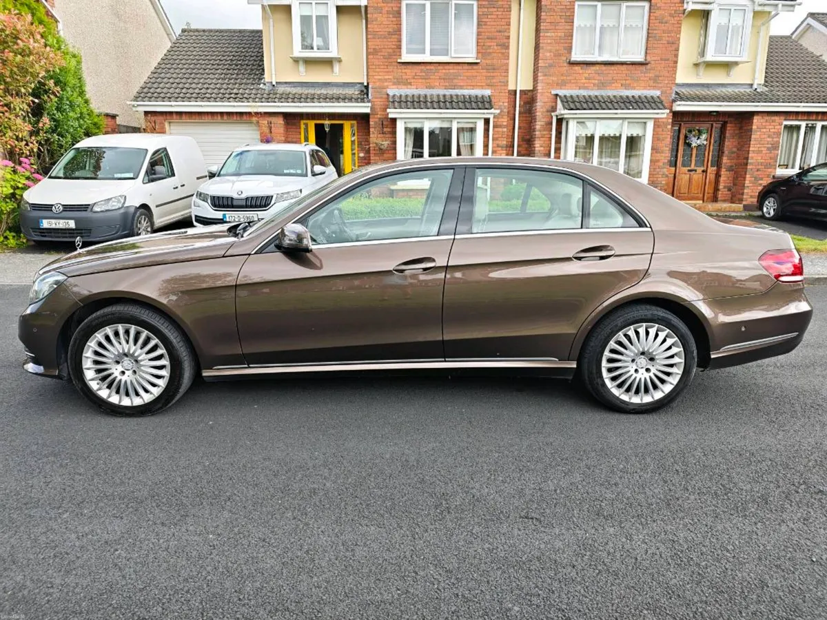 Mercedes E300 Diesel Hybrid - Image 5